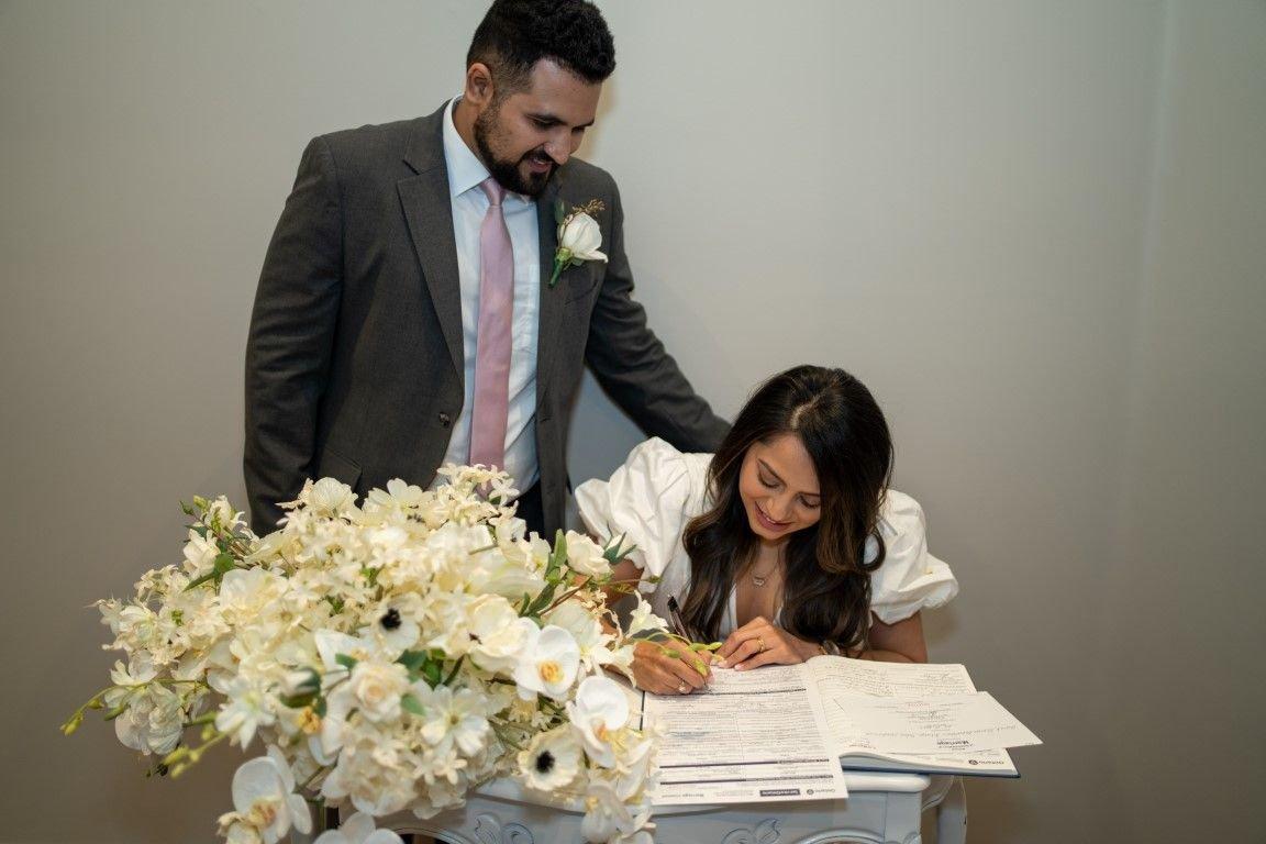 carousel-hero-element image-10